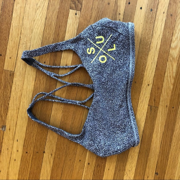 ✨Lululemon x SoulCycle Free to Be Zen Bra✨ - Picture 2 of 5